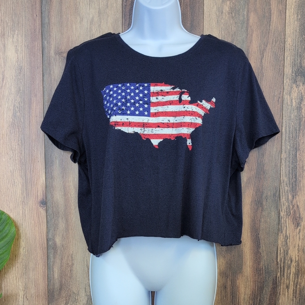 Sonoma Crop Top with USA Flag Graphic Cut Off Tee XXL           P390